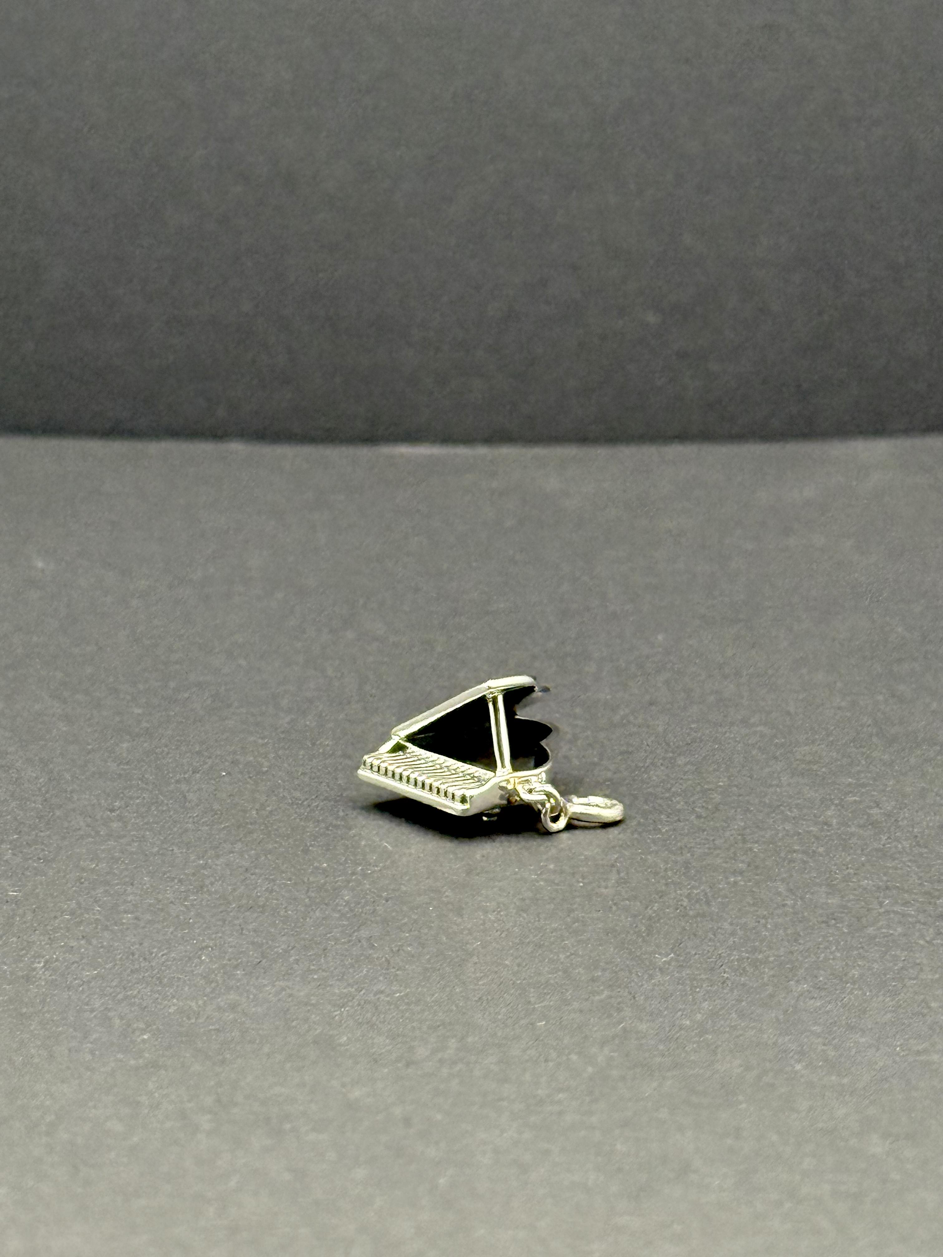 Piano Silver Charm