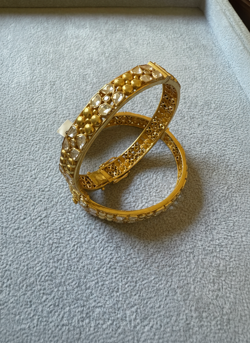 Gilded Polki Bangles