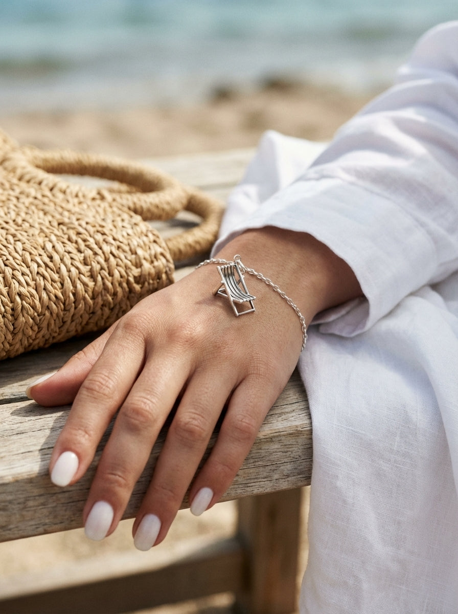 Deck Chair Silver Charm