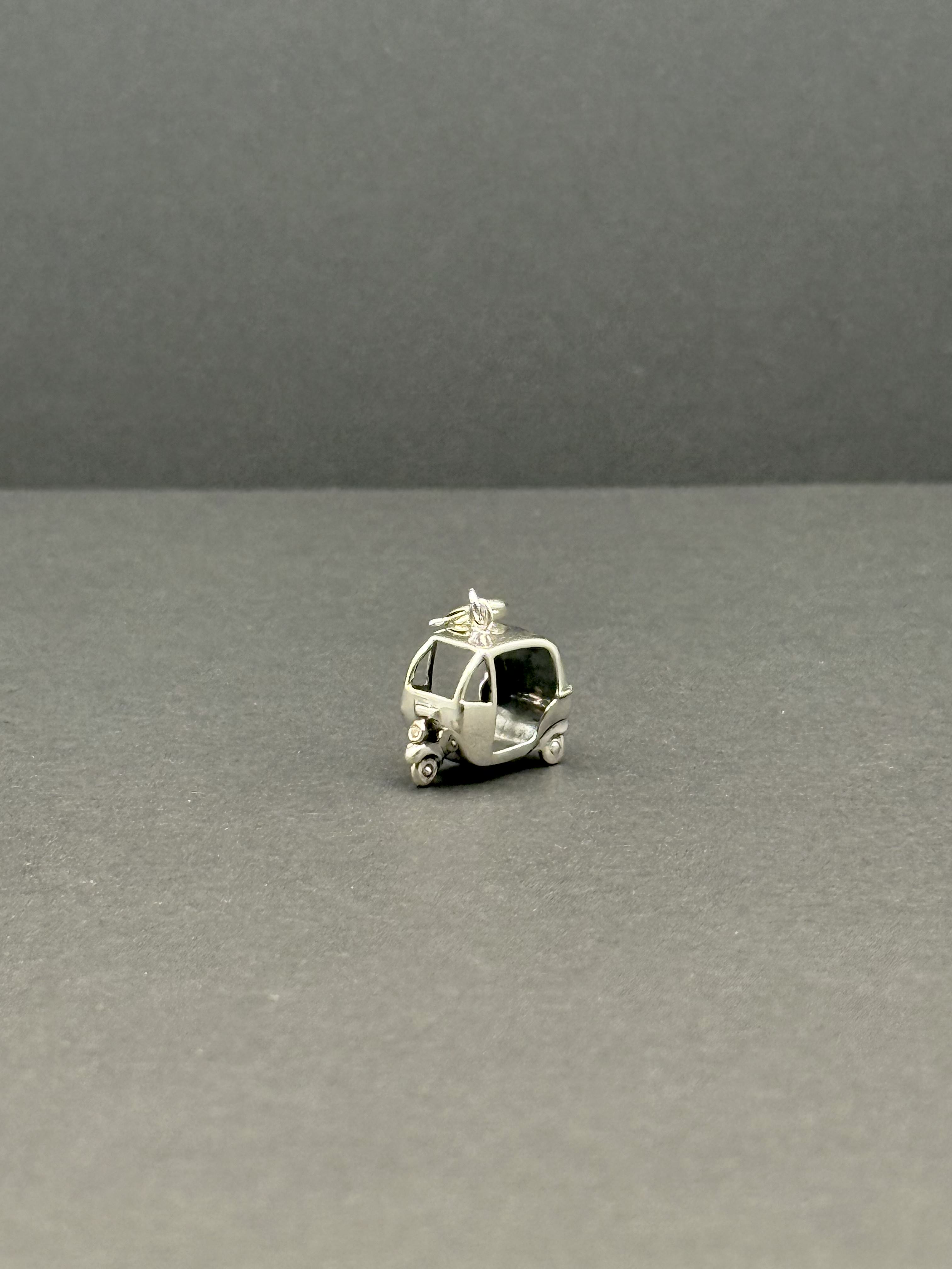 Tuk-Tuk Silver Charm